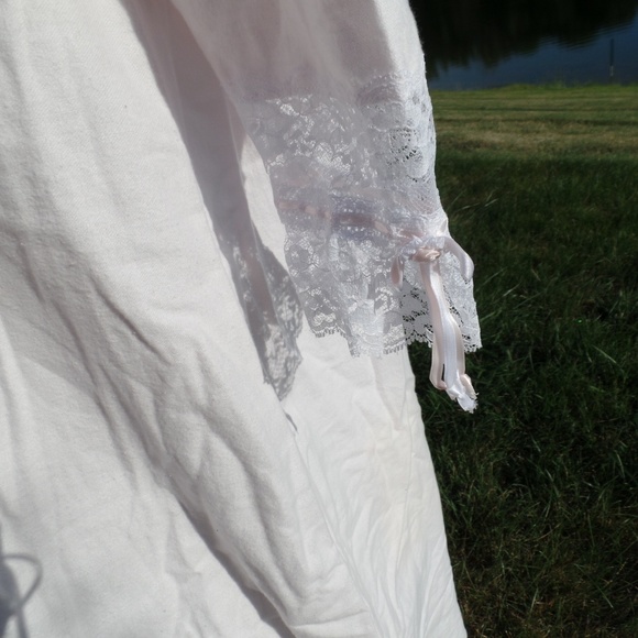 Christian Dior Vintage Flannel and Lace Nightgown - Picture 3 of 5